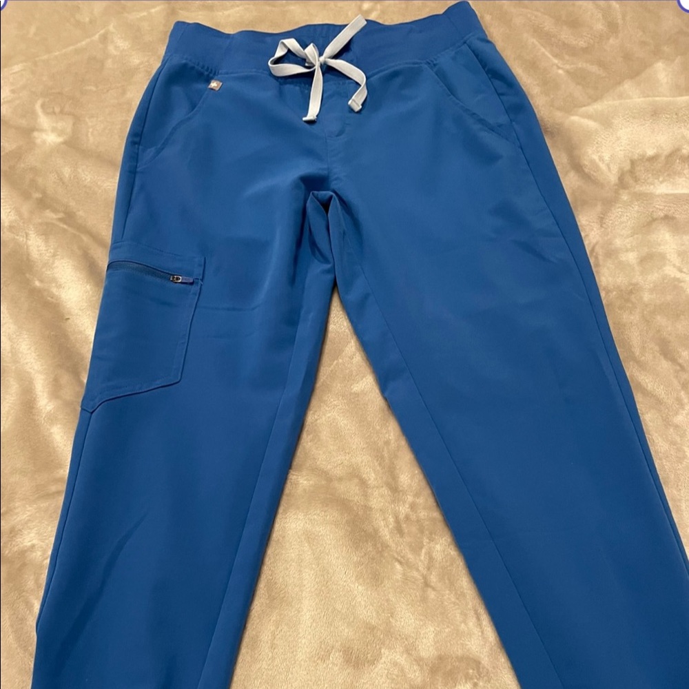 Figs Jogger Scrubs